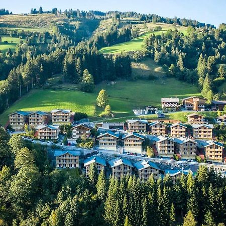 Landal Rehrenberg Hotel Viehhofen Exterior foto